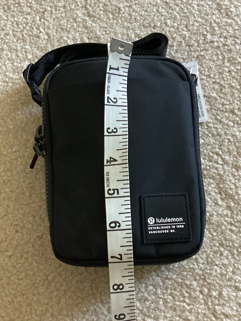 lululemon athletica Black Compact Easy Access Crossbody - Picture 5 of 6